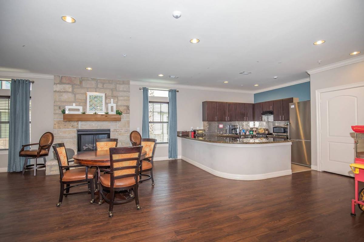 Apartment for rent at 1018 Wellman Rd, Conroe, TX 77384