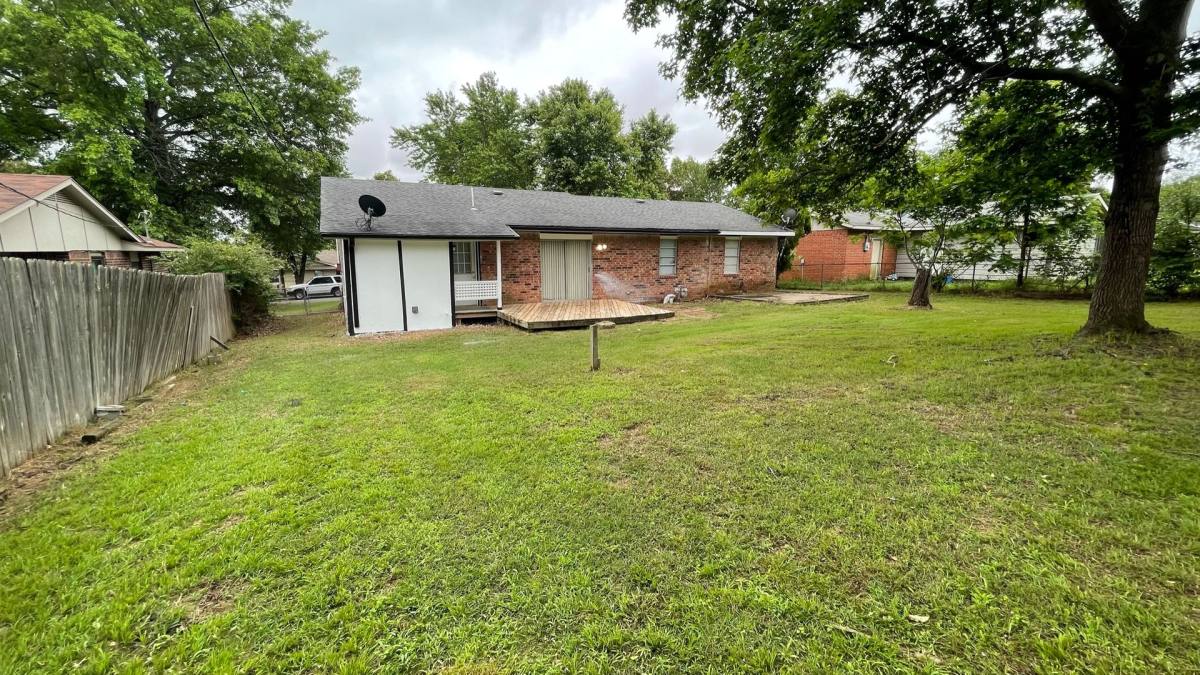 House for rent at 311 Dogwood Dr, Tahlequah, OK 74464