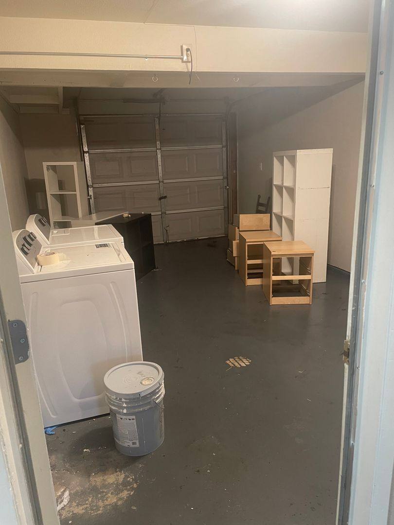 Apartment for rent at 350 N Union Rd, Manteca, CA 95337