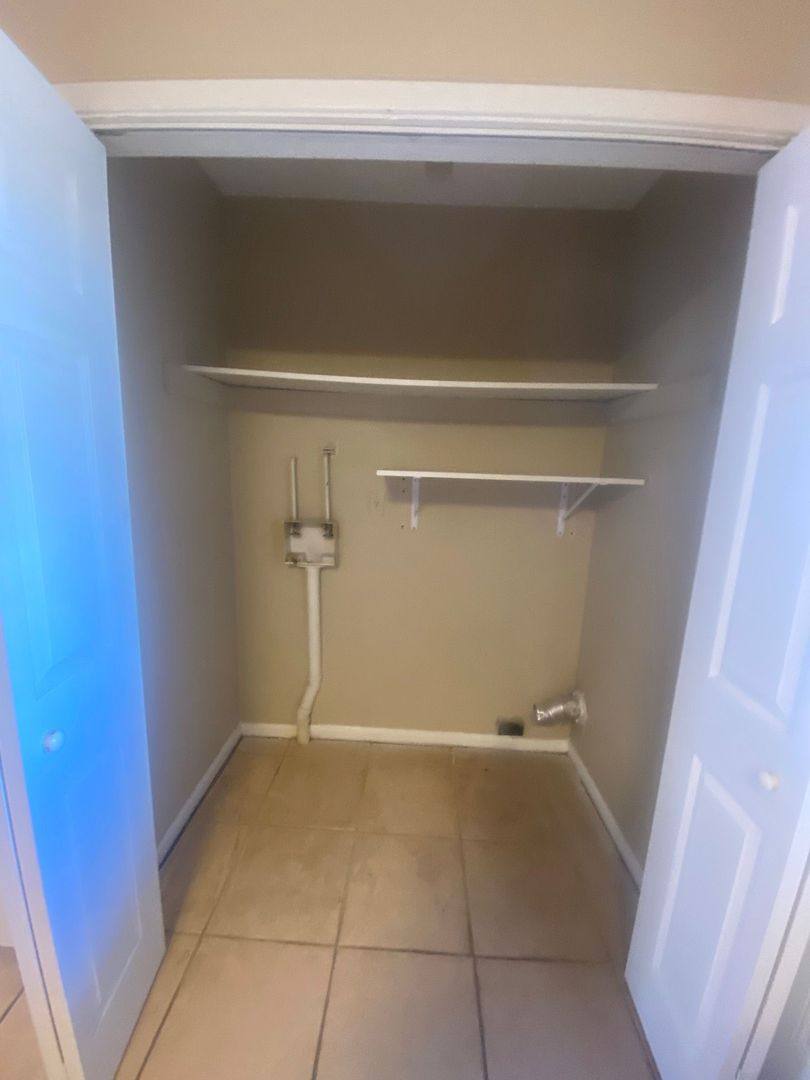 Apartment for rent at 6101 Harvey St, Panama City, FL 32404