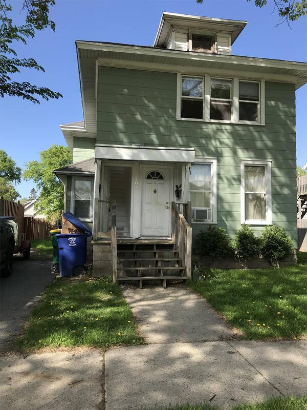 Apartment for rent at 706 Elmore St, Green Bay, WI 54303