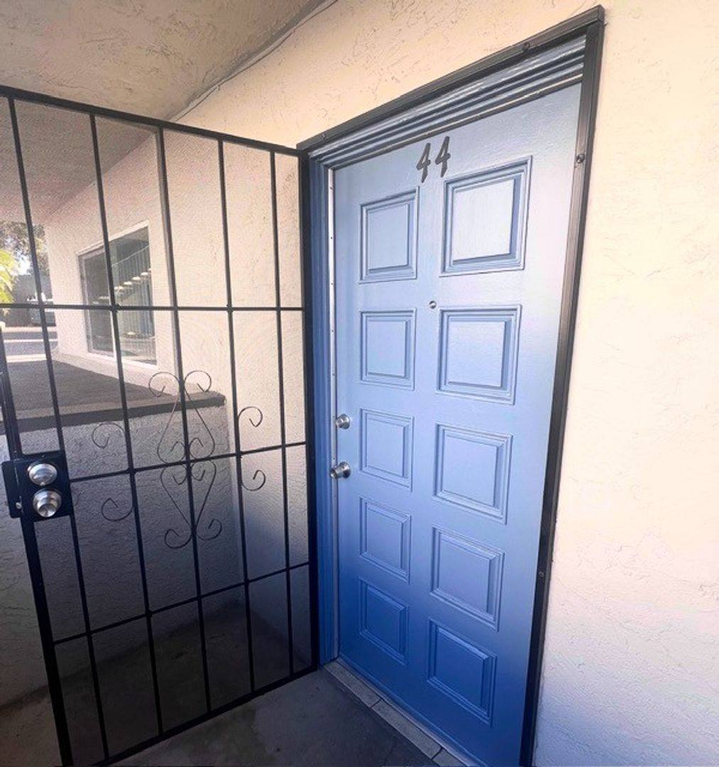 Apartment for rent at 416-418 N Hickory, Escondido, CA 92025