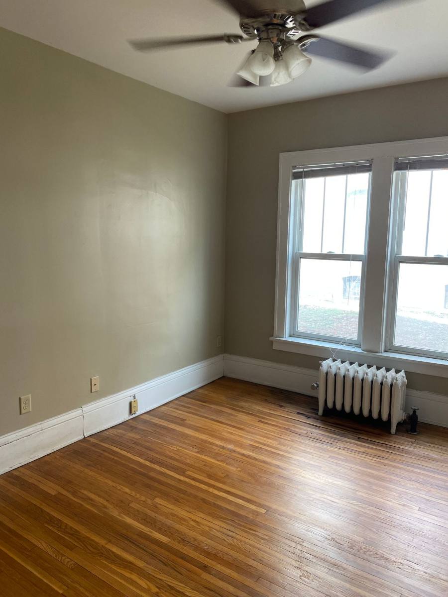 Apartment for rent at 45 Lexington Parkway S, Saint Paul, MN 55105