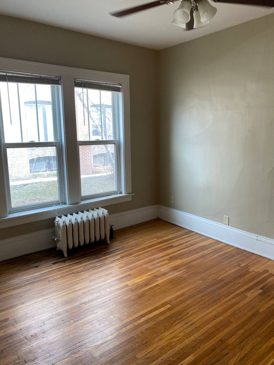 Apartment for rent at 45 Lexington Parkway S, Saint Paul, MN 55105