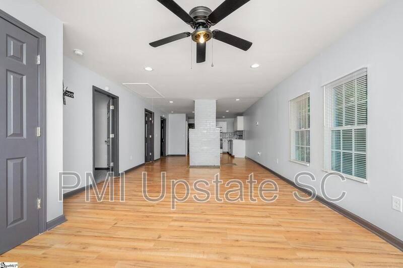 House for rent at 249 E Hampton Ave, Spartanburg, SC 29306