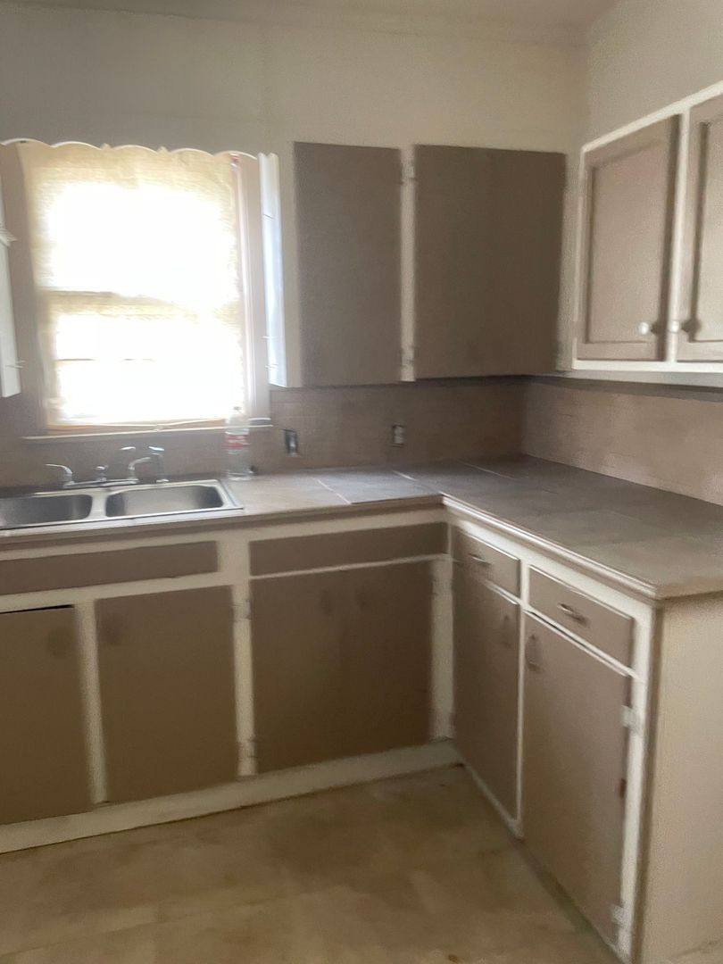 House for rent at 530 E 81st St, Shreveport, LA 71106