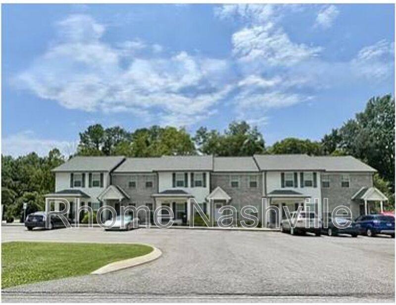 Townhouse for rent at 401 Caldwell Dr #4, Columbia, TN 38401