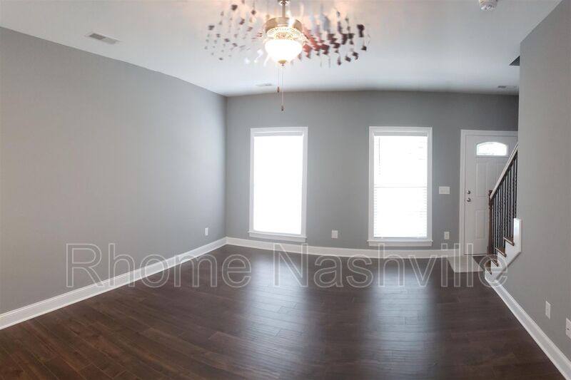 Townhouse for rent at 401 Caldwell Dr #4, Columbia, TN 38401