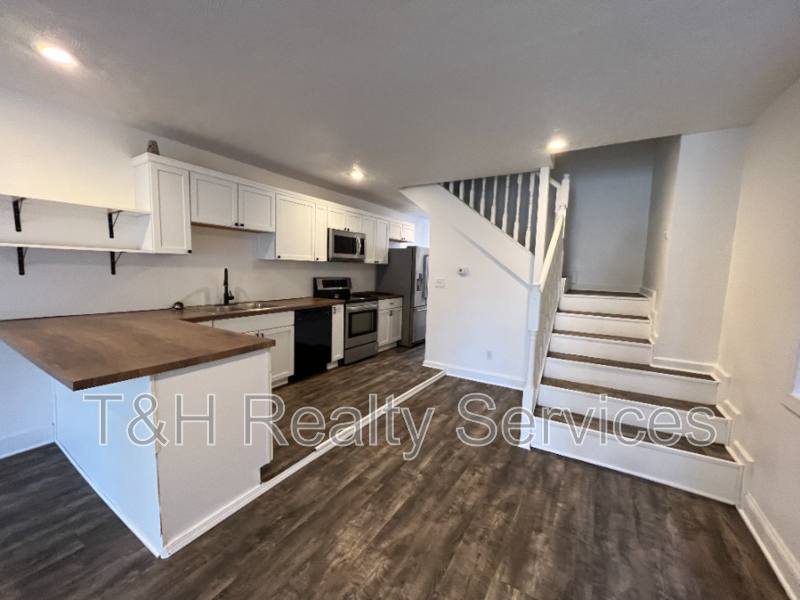 Townhouse for rent at 2923 N Delaware St, Indianapolis, IN 46205