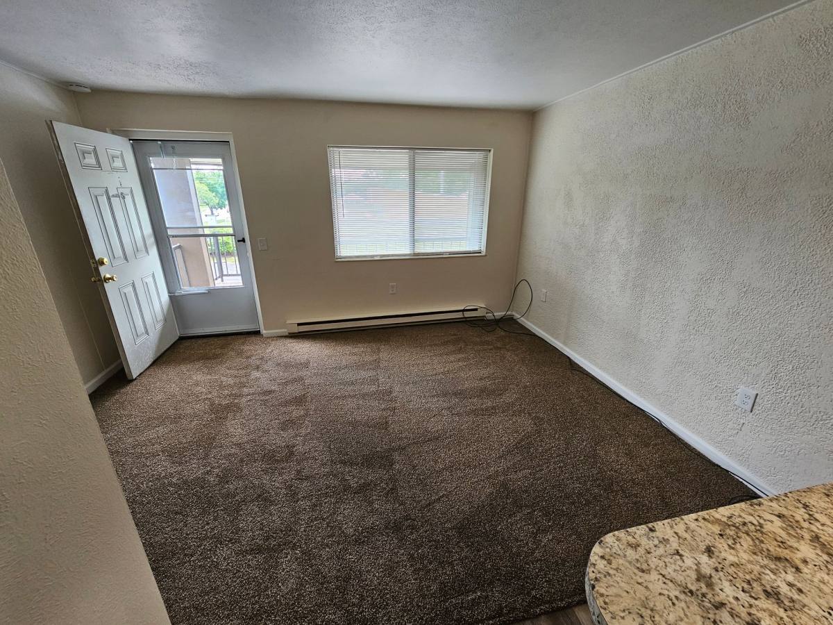 Apartment for rent at 5816 Tetherwood Dr, Toledo, OH 43613