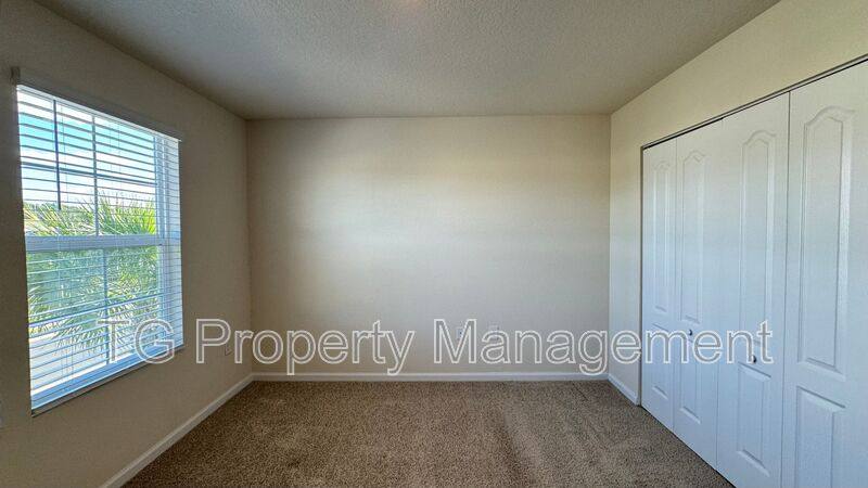 Townhouse for rent at 124 Pasadena Dr, Saint Augustine, FL 32095
