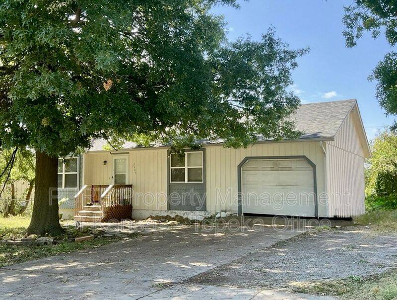 House for rent at 2409 SE Adams St, Topeka, KS 66605