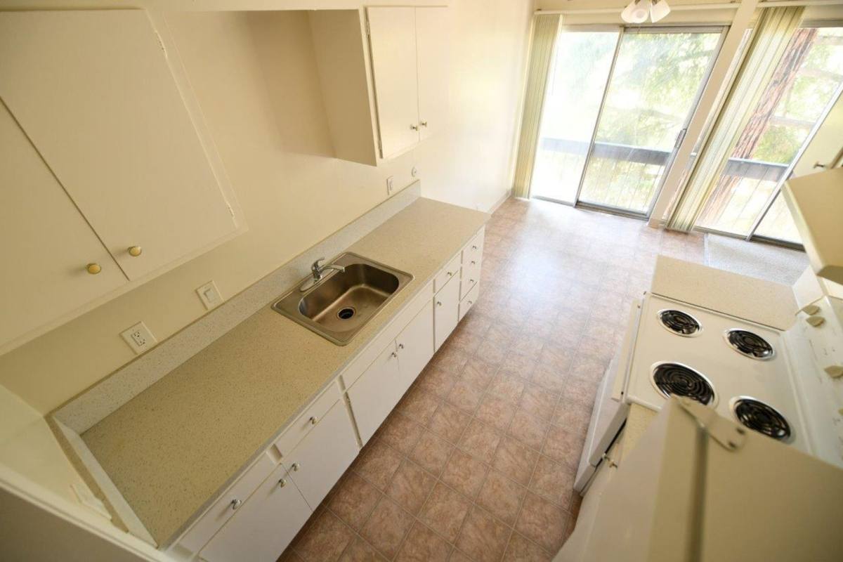 Apartment for rent at 2725 Haste St, Berkeley, CA 94704