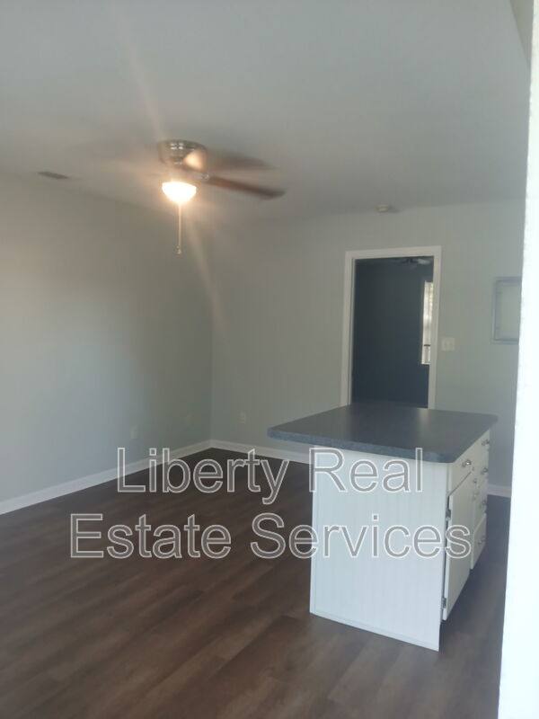 Apartment for rent at 125 Rolland St, Hinesville, GA 31313