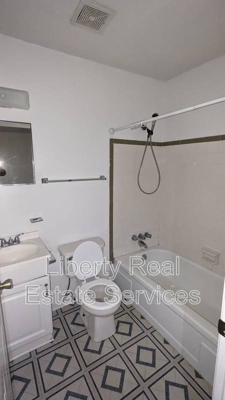 Apartment for rent at 125 Rolland St, Hinesville, GA 31313