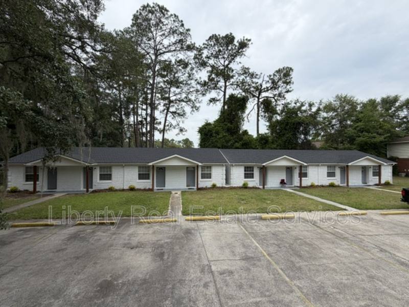 Apartment for rent at 125 Rolland St, Hinesville, GA 31313