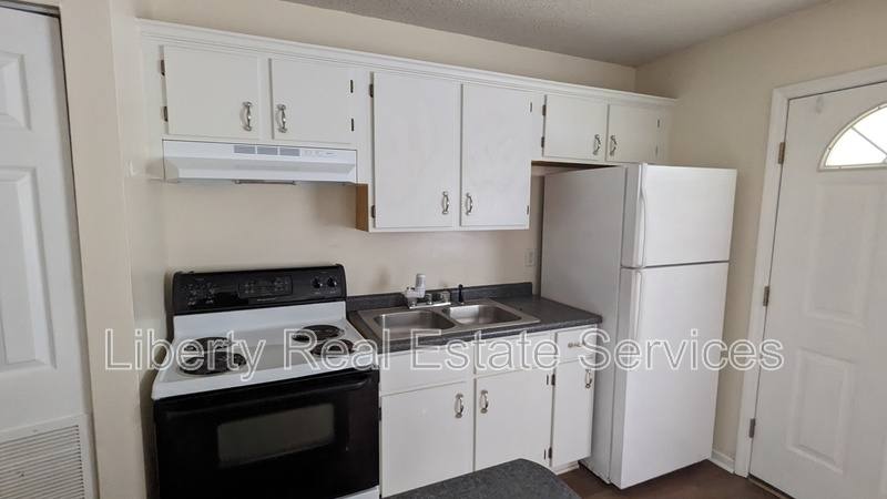 Apartment for rent at 125 Rolland St, Hinesville, GA 31313