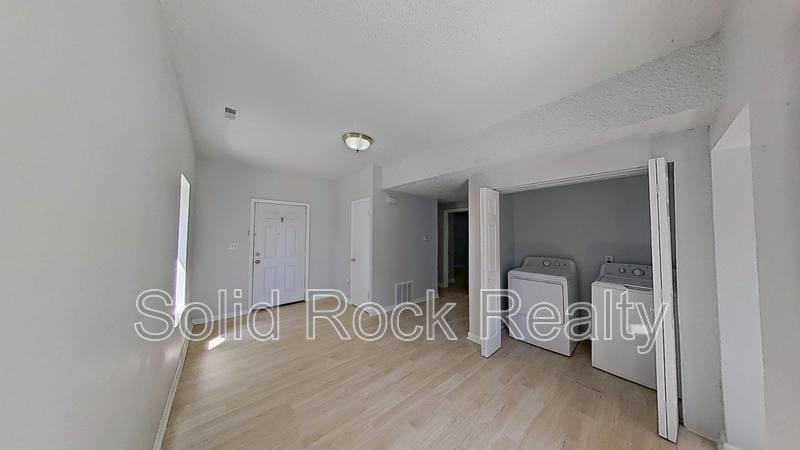 Apartment for rent at 714 E 3rd St #2, Pueblo, CO 81001