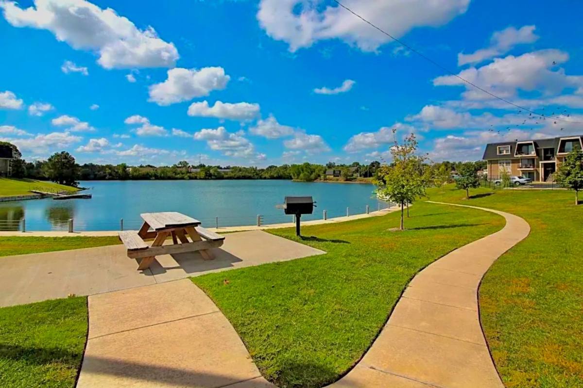 Apartment for rent at 519 W 27th St S, Wichita, KS 67217