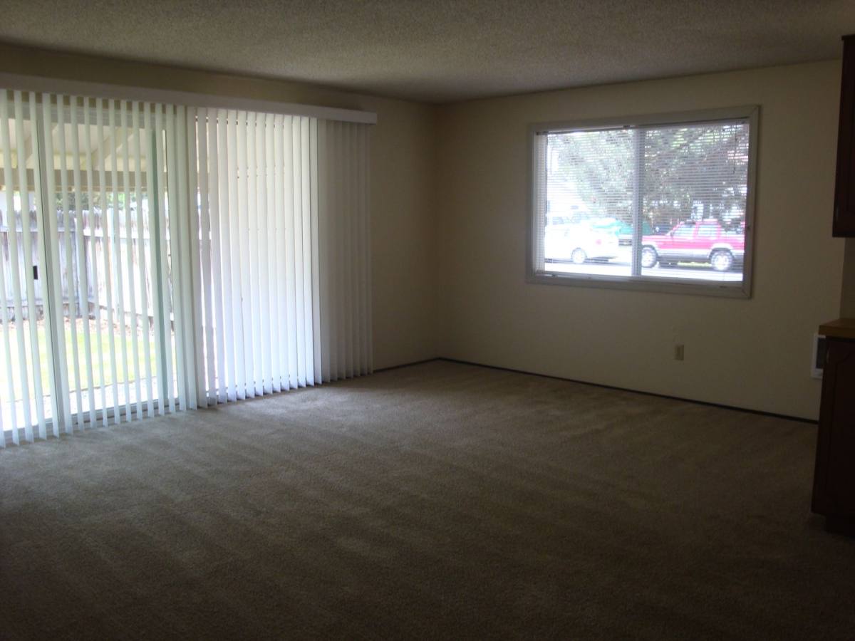 Apartment for rent at 1030 A&B 1042 SW Black Butte, Redmond, OR 97756
