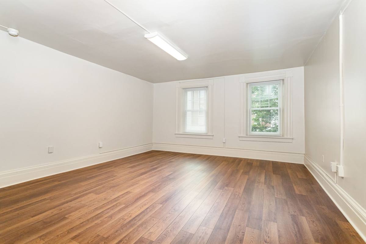 Apartment for rent at 19-23 W High St, Carlisle, PA 17013