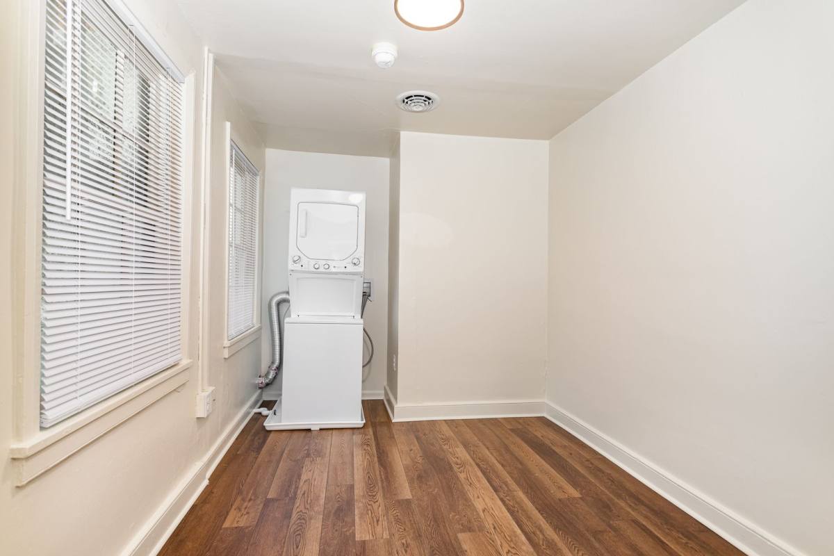 Apartment for rent at 19-23 W High St, Carlisle, PA 17013