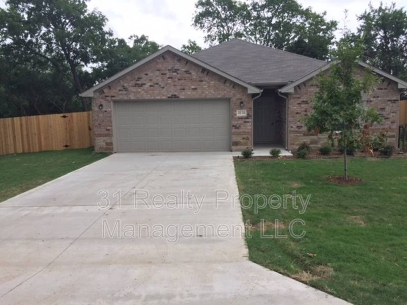 House for rent at 3115 N Hickory St, Sherman, TX 75092
