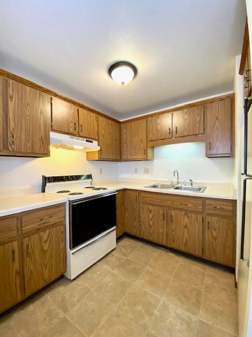Apartment for rent at 1750 Eldorado Dr #12, Green Bay, WI 54302
