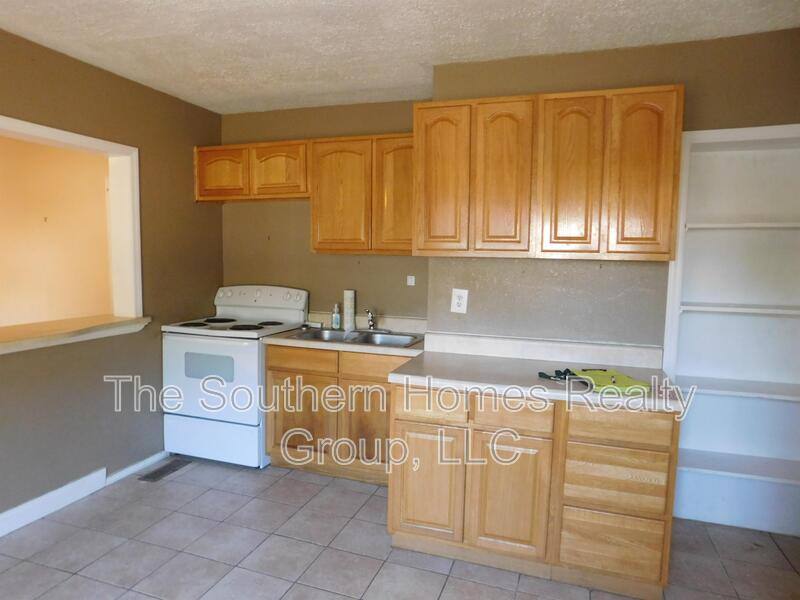 House for rent at 706 N Burns Rd, Niota, TN 37826
