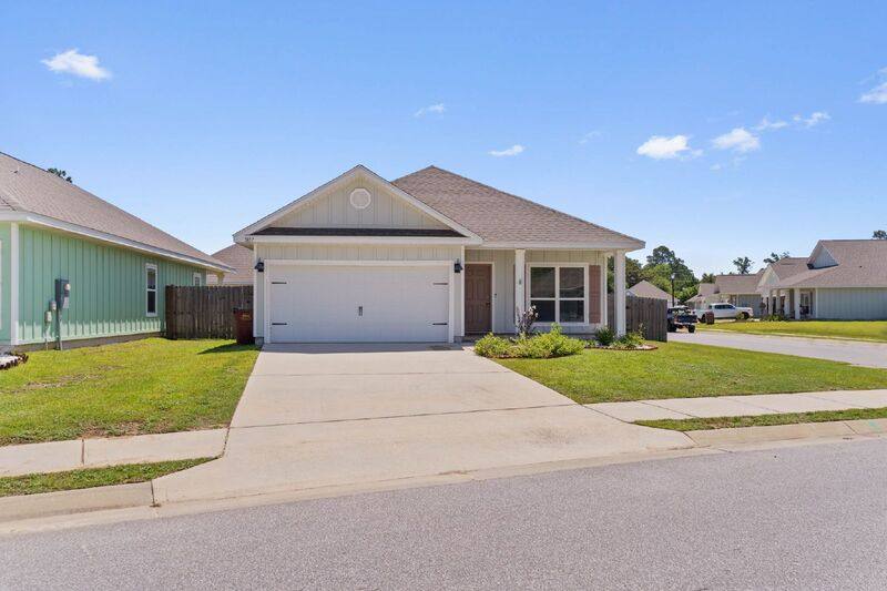 House for rent at 5857 Danbury Blvd, Milton, FL 32571