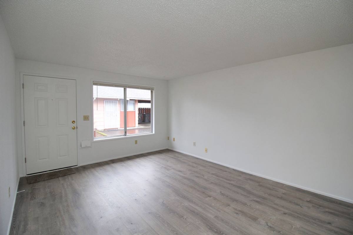 Apartment for rent at 2631 - 2639 SE, Portland, OR 97266