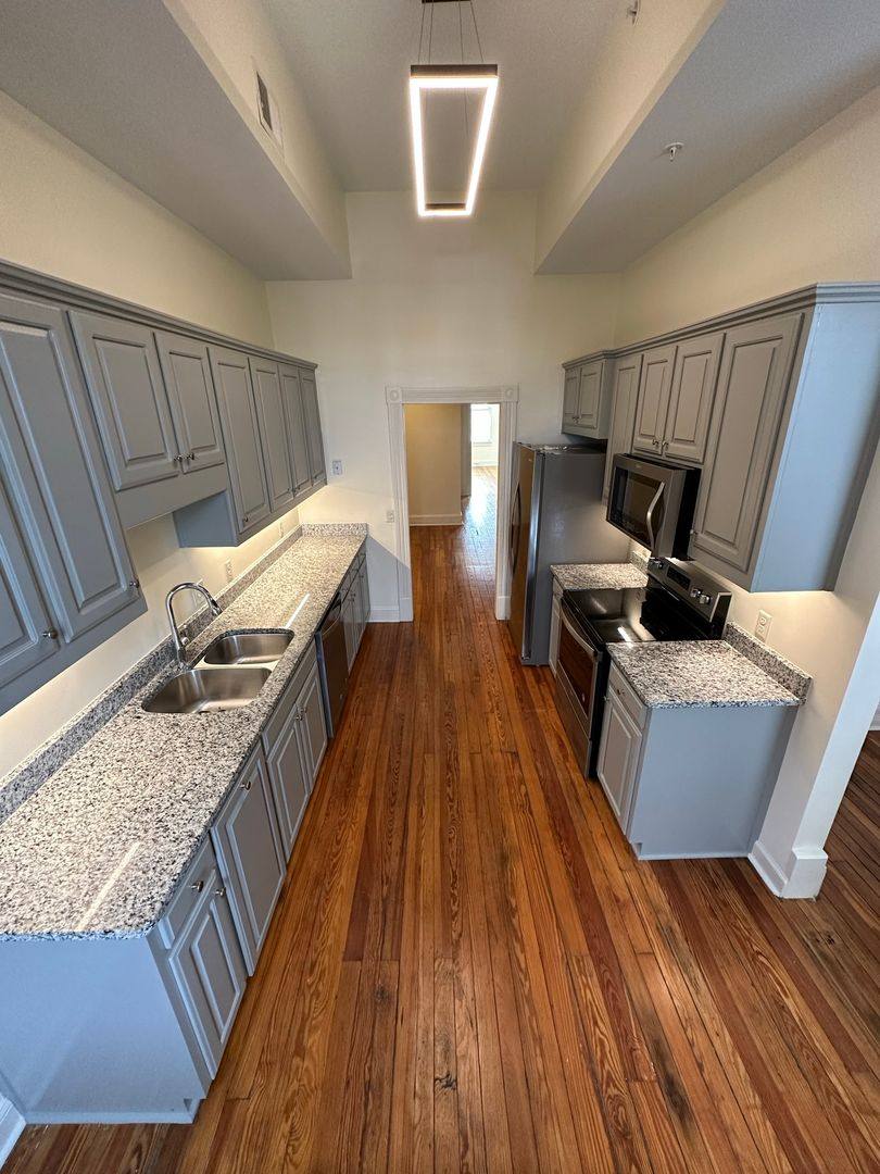 Townhouse for rent at 160A E Main St, Spartanburg, SC 29306