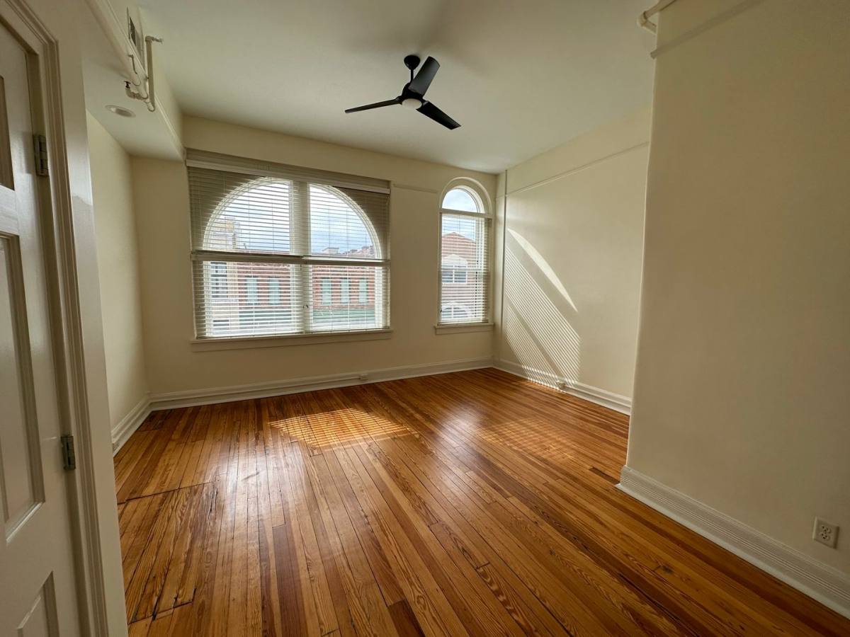 Townhouse for rent at 160A E Main St, Spartanburg, SC 29306