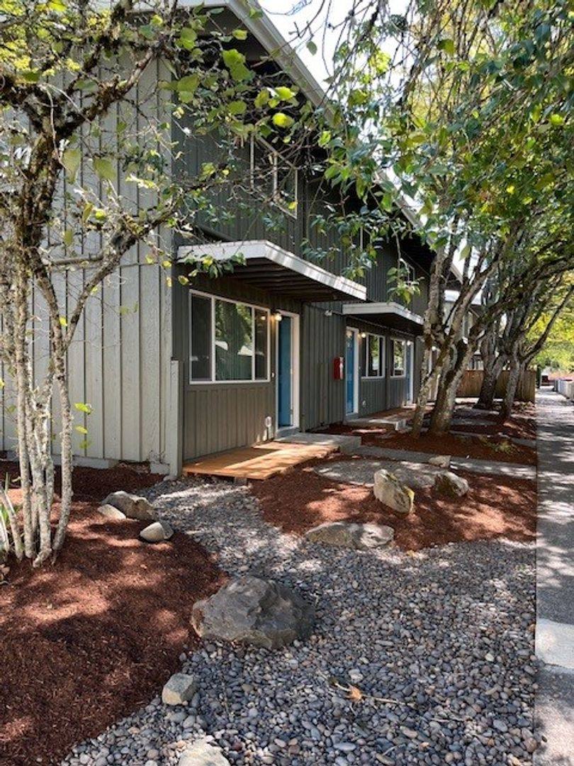1716 Applegate St, Philomath, OR 97370 - Townhouse for Rent - Image 3