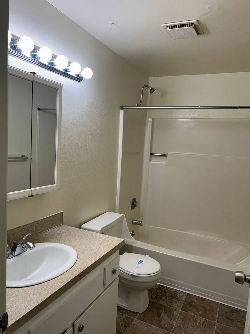 Apartment for rent at 457-D SE Lilly Ave, Corvallis, OR 97333