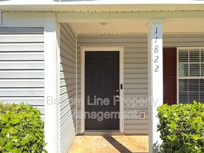 House for rent at 11822 Stewarts Crossing Dr, Charlotte, NC 28215