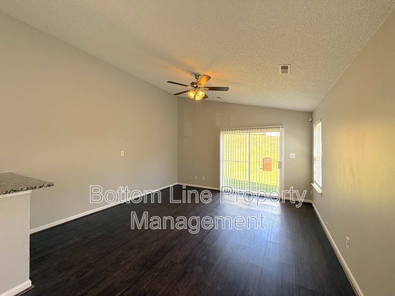 House for rent at 11822 Stewarts Crossing Dr, Charlotte, NC 28215
