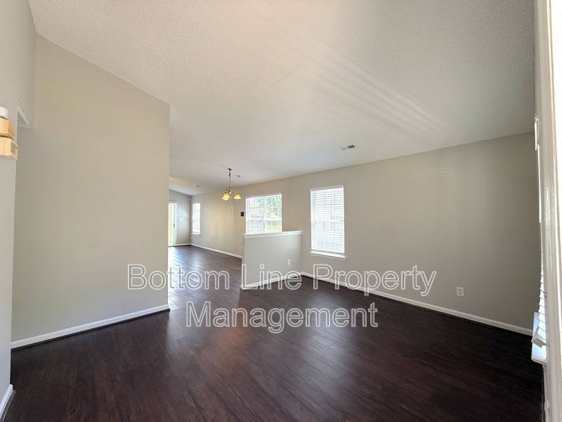 House for rent at 11822 Stewarts Crossing Dr, Charlotte, NC 28215
