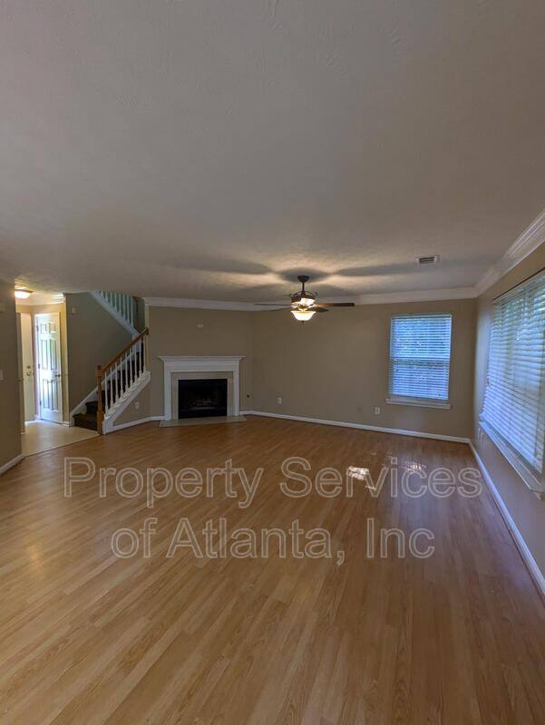 House for rent at 518 Arbor Ridge Dr, Stone Mountain, GA 30087