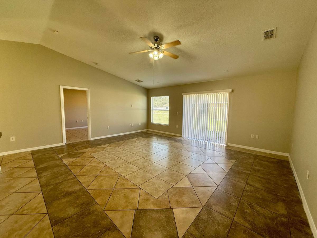 House for rent at 442 Flamingo Court, Kissimmee, FL 34759