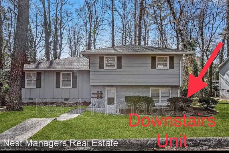 Apartment for rent at 1401 Briarcliff Dr #B, Fayetteville, NC 28301