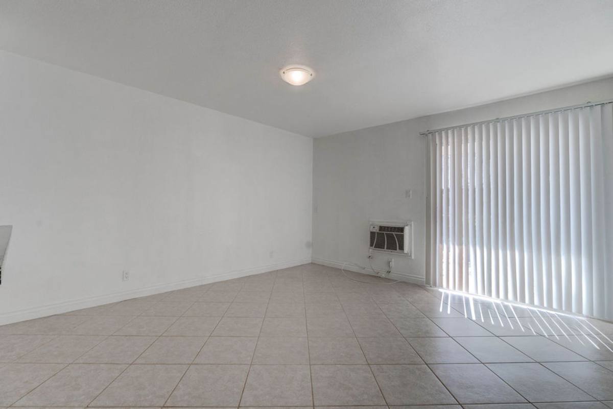 House for rent at 5396 S Swenson St, Las Vegas, NV 89119