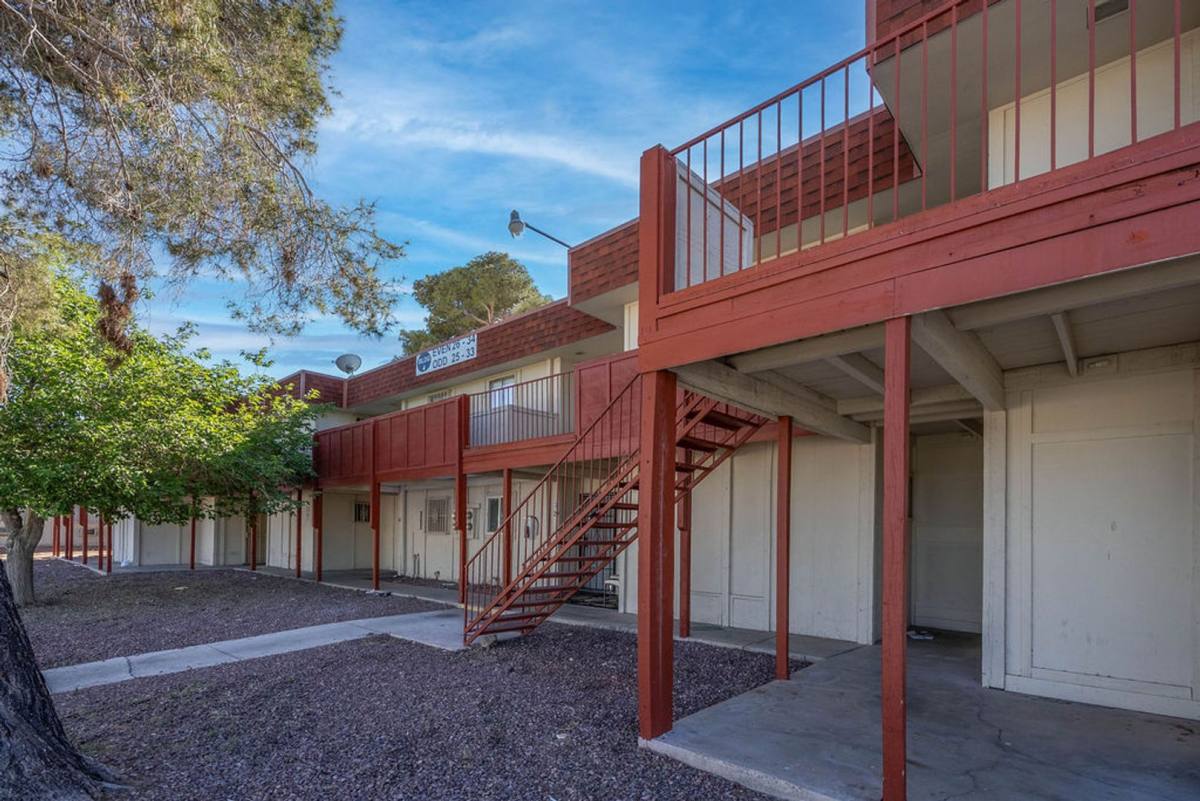 House for rent at 5396 S Swenson St, Las Vegas, NV 89119