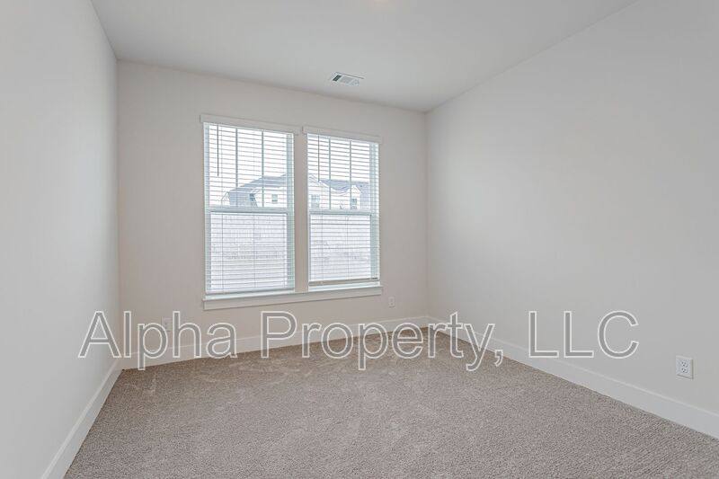 Townhouse for rent at 1554 Shallons Court, Spartanburg, SC 29301