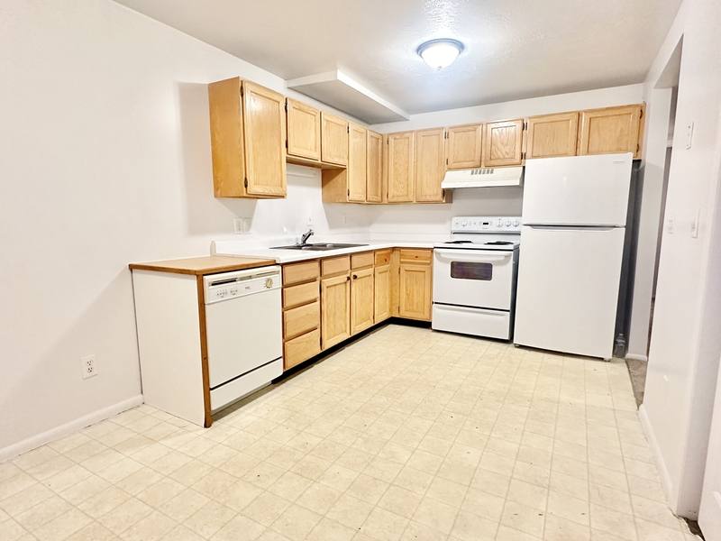 Apartment for rent at 265 E 8880 S, Sandy, UT 84070