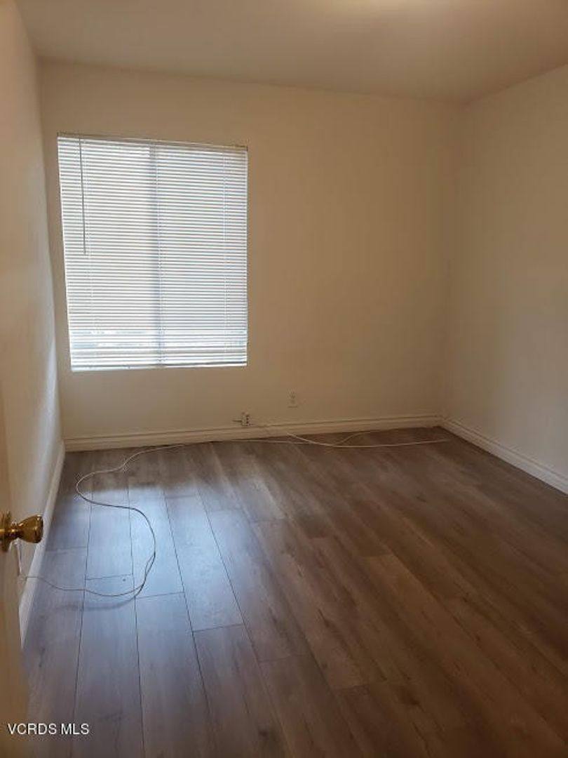 House for rent at 28915 Thousand Oaks Blvd, Agoura Hills, CA 91301