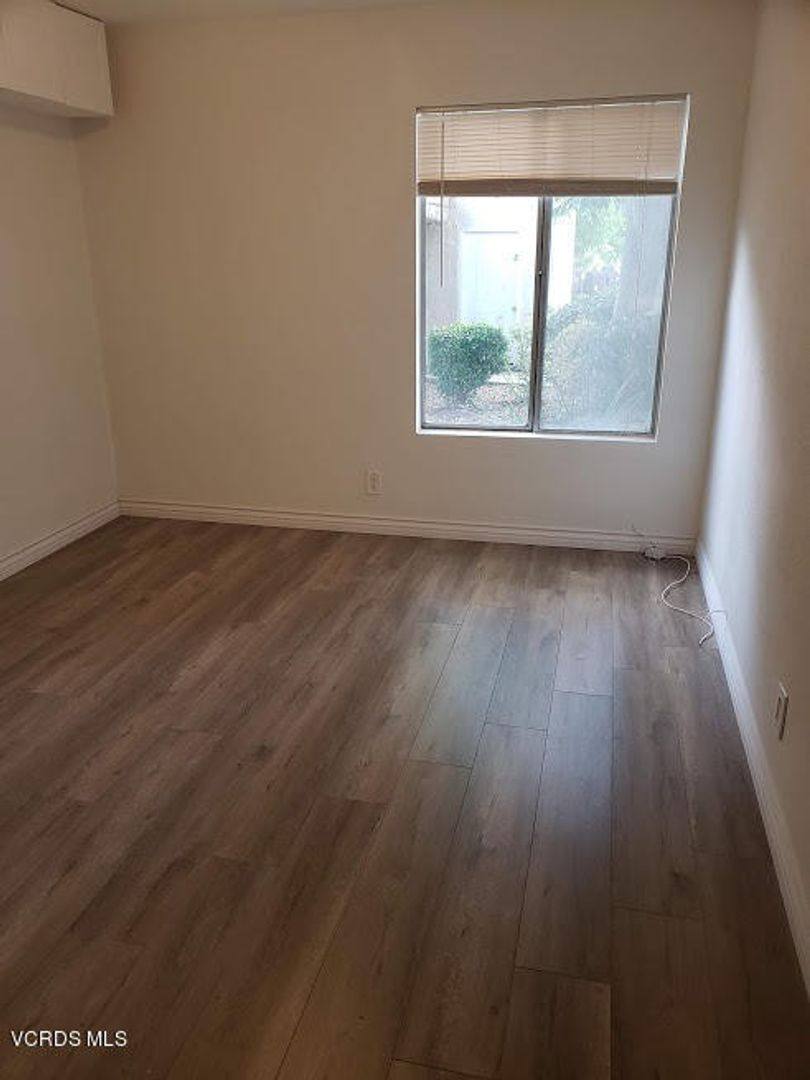 House for rent at 28915 Thousand Oaks Blvd, Agoura Hills, CA 91301