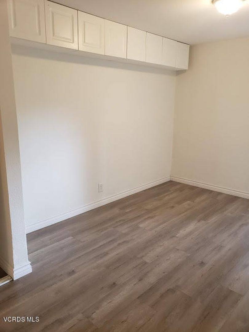 House for rent at 28915 Thousand Oaks Blvd, Agoura Hills, CA 91301