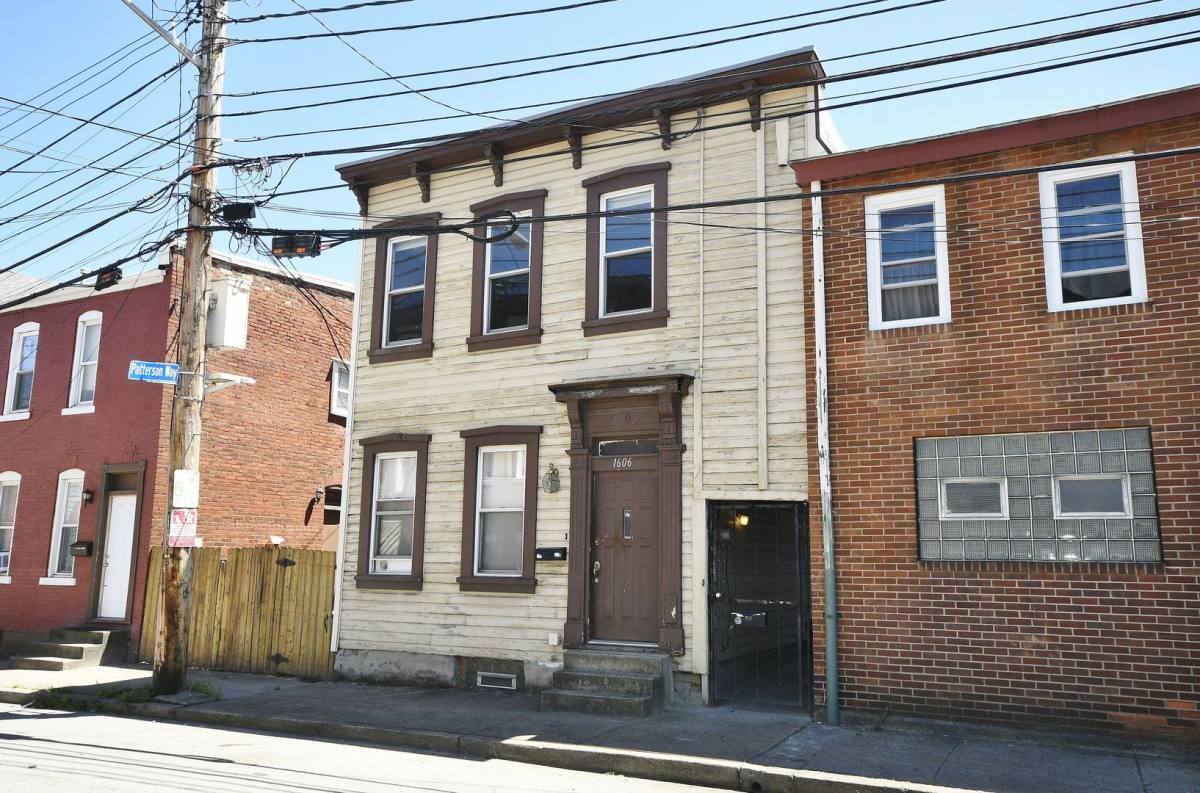 Apartment for rent at 1606 Bingham St, Pittsburgh, PA 15203