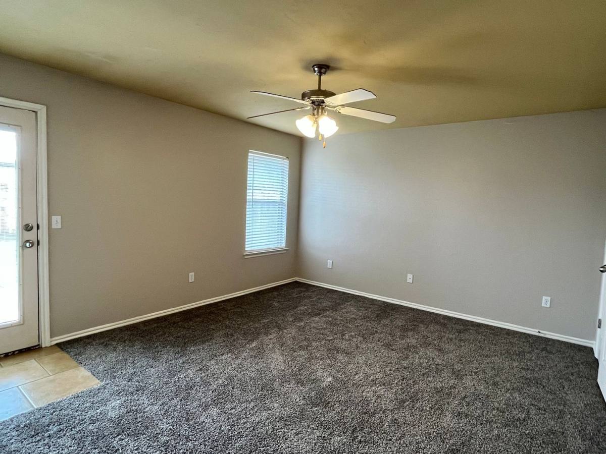 House for rent at 1703 Everglade Court, Oklahoma City, OK 73128